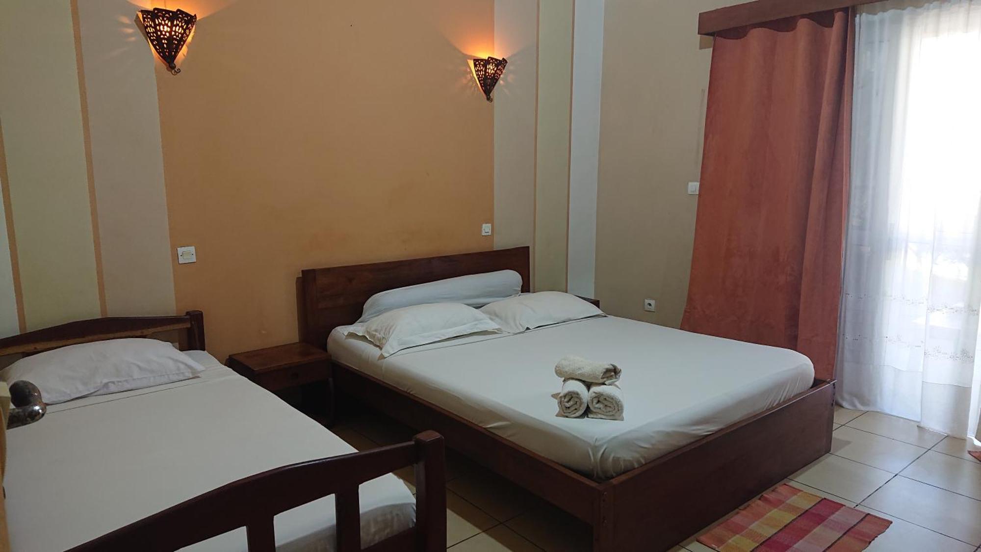 Central Hotel Antsiranana Exterior photo